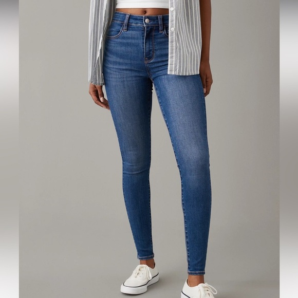 American Eagle Super High Rise Jegging Size 8 Short - Picture 2 of 9